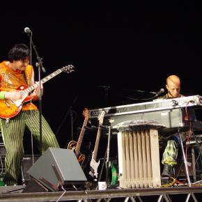 The Lovecats live: Einmal weite Welt